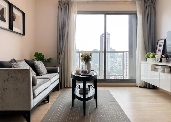 Stylish Modern 1br - Bts Phrom Phong - Ultra Fast Wifi Apartment Bangkok