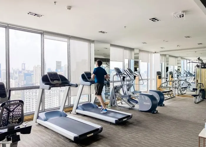 Stylish Modern 1br - Bts Phrom Phong - Ultra Fast Wifi Apartment *