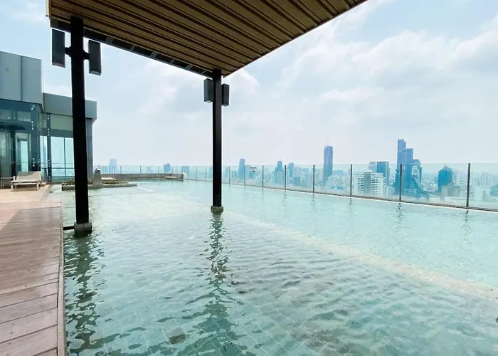Stylish Modern 1br - Bts Phrom Phong - Ultra Fast Wifi Apartment